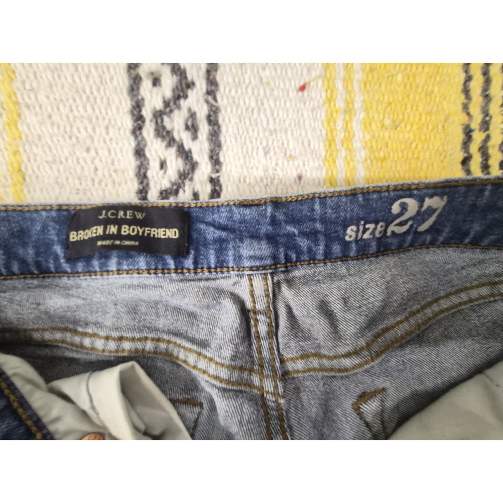 J.Crew Broken-In Boyfriend Jeans Medium Wash Blue Denim - Size 27 - Picture 8 of 12